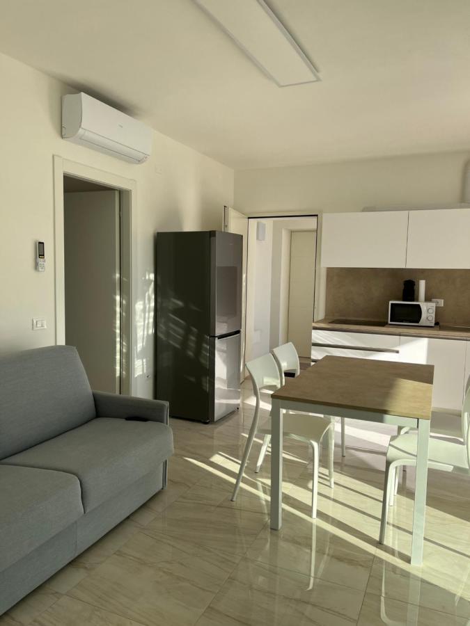 Agua Apartment With Beach Included リド・ディ・イエゾロ エクステリア 写真