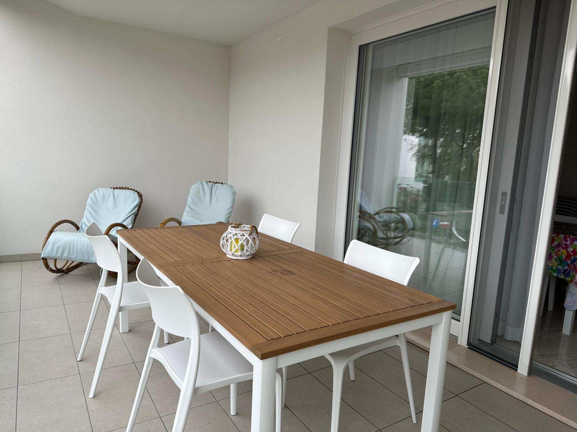 Agua Apartment With Beach Included リド・ディ・イエゾロ エクステリア 写真